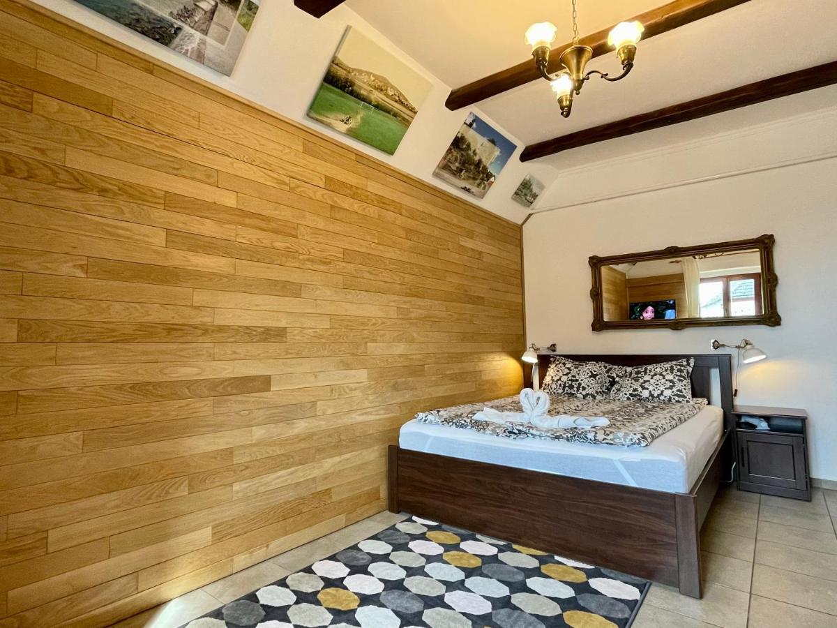 Voeroesko Apartman Alsooers Екстериор снимка